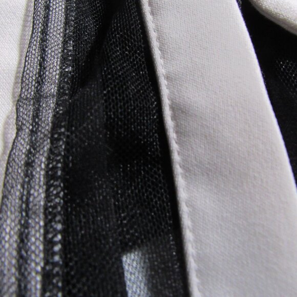 Anne Fontaine Black White Scalloped Mesh Sheer Center Blouse 38 US 6 - Picture 5 of 7